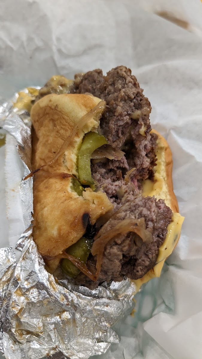 Nilly's Burgers - 5