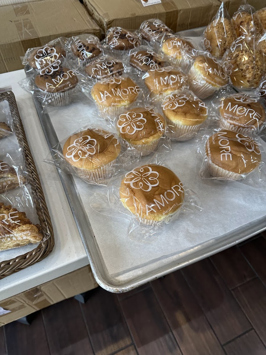 La More Bakery - 3
