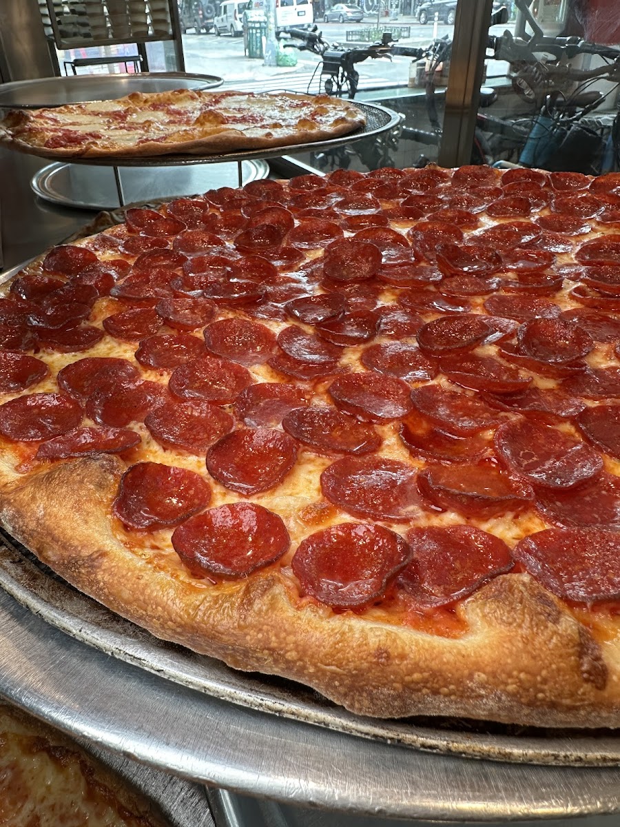 East Village Pizza - 4