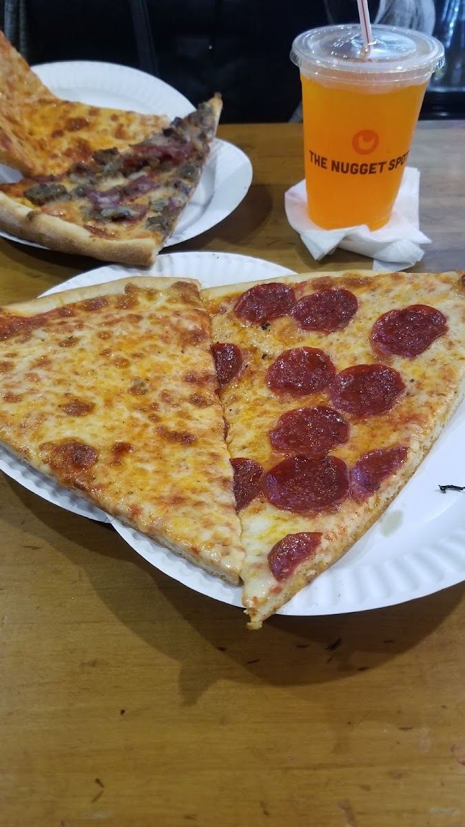 East Village Pizza - 7