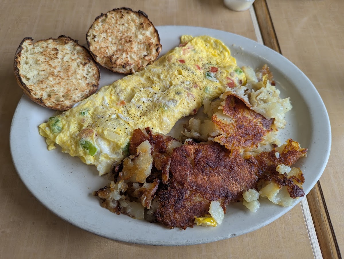 George's Linworth Diner - 4