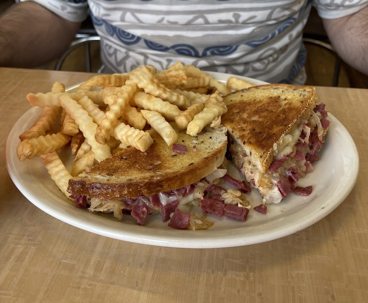 George's Linworth Diner - 8