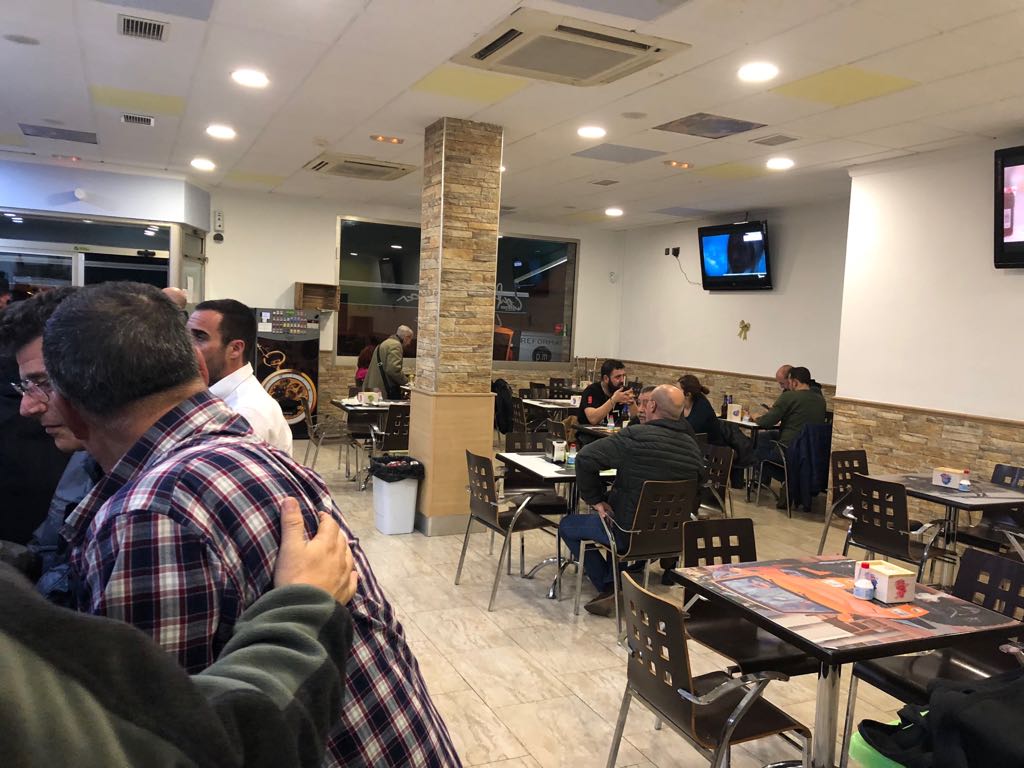Cafetería La Plaza - 3