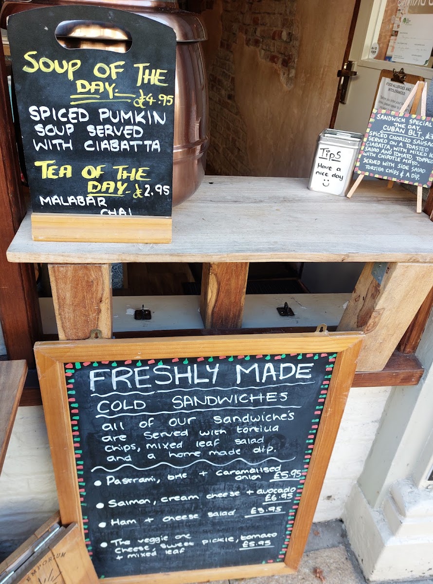 Teajuanas Cafe - 9
