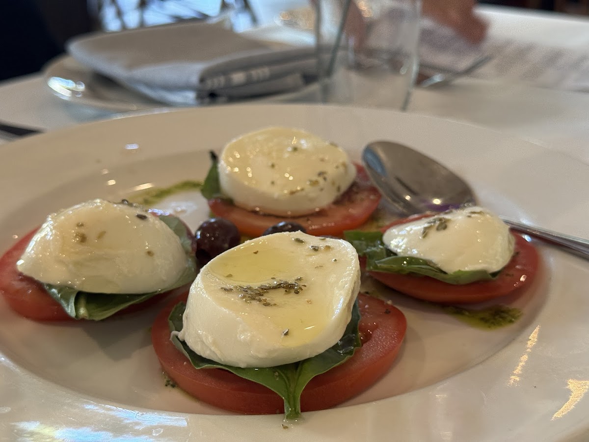 Aldo's Ristorante & Bar - 3