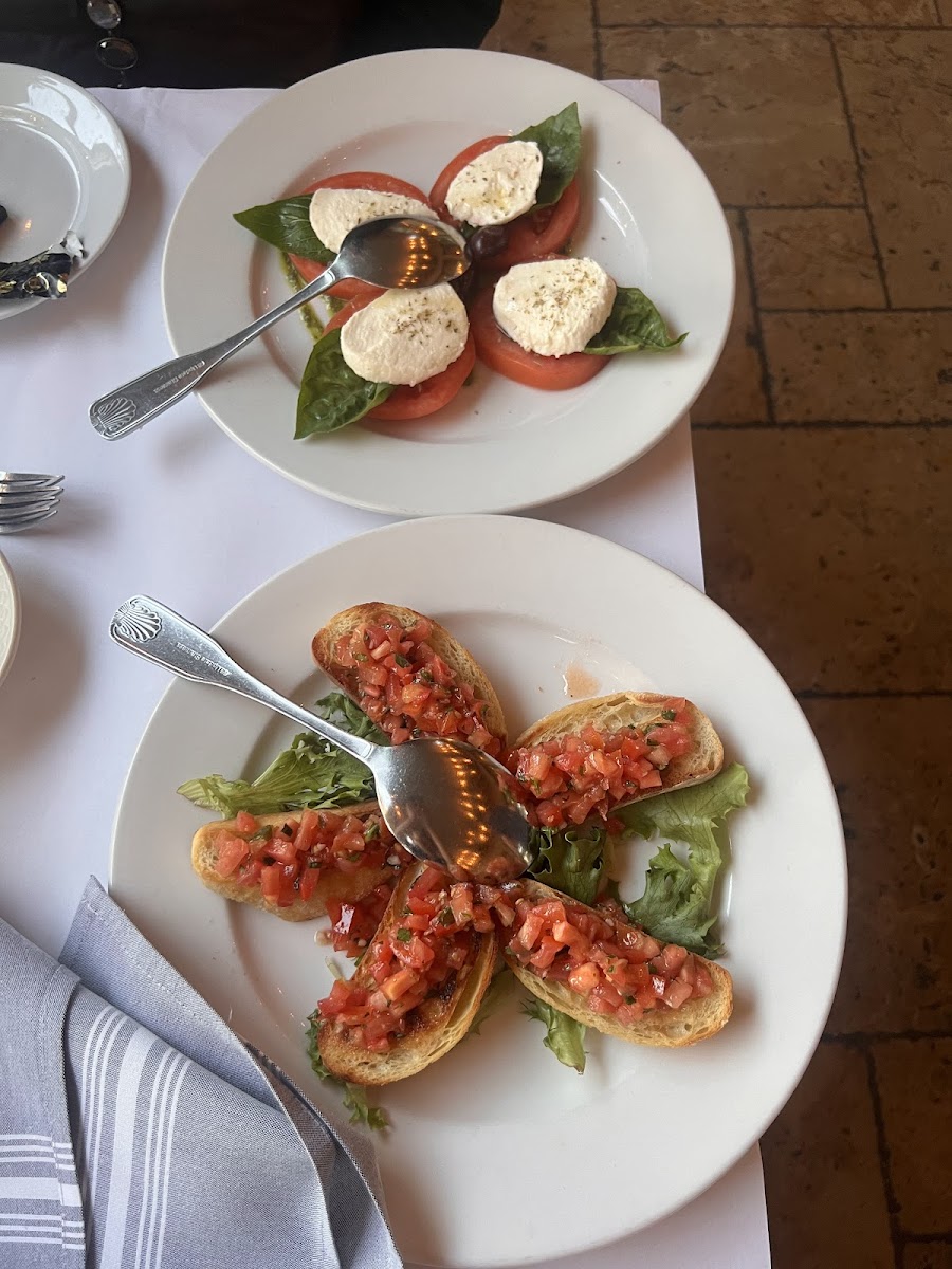 Aldo's Ristorante & Bar - 7