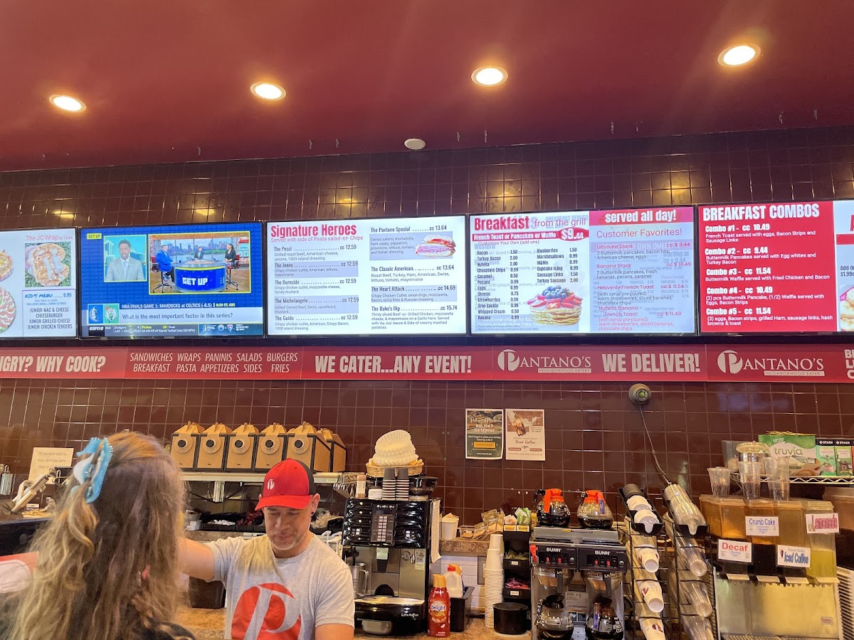 Pantano's Eatery - 10