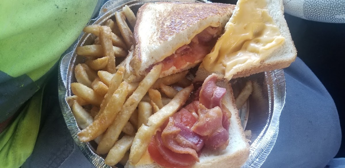 Pantano's Eatery - 8