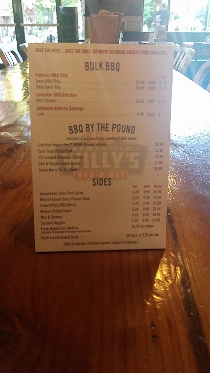 Armadillo Willy's BBQ - 4