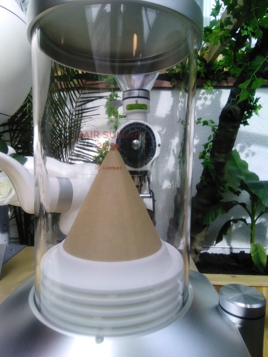 RENS Cafe & Bistro - 5