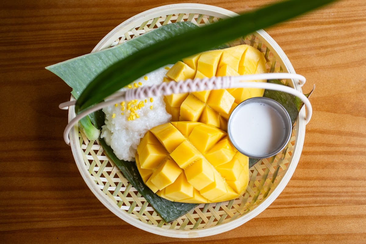 RENS Cafe & Bistro - 6