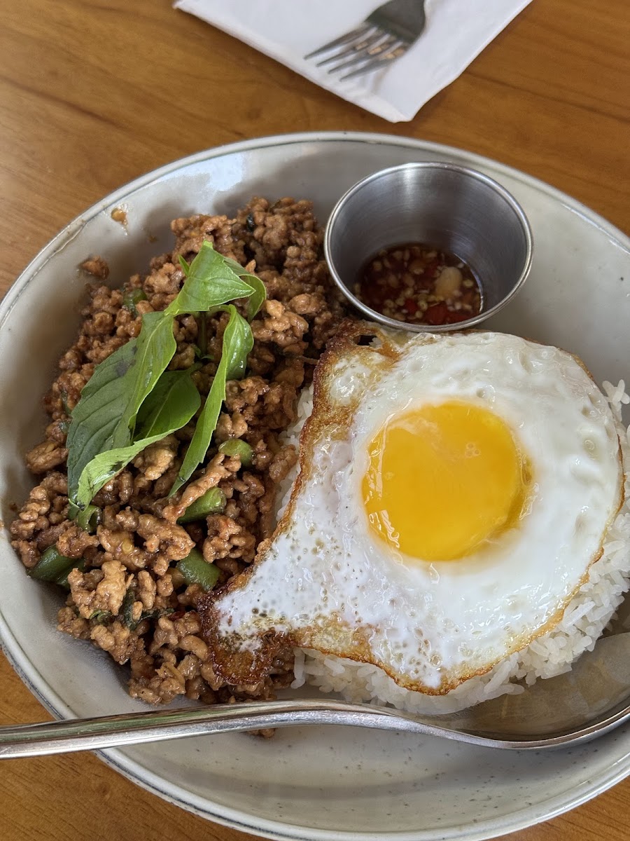 RENS Cafe & Bistro - 7