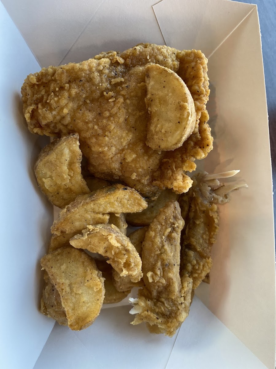 Mary Brown's Chicken & Taters - 4
