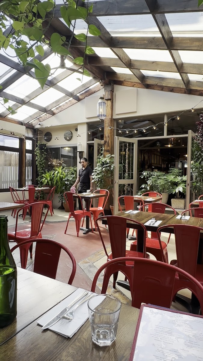 Cafe Mogador - 3