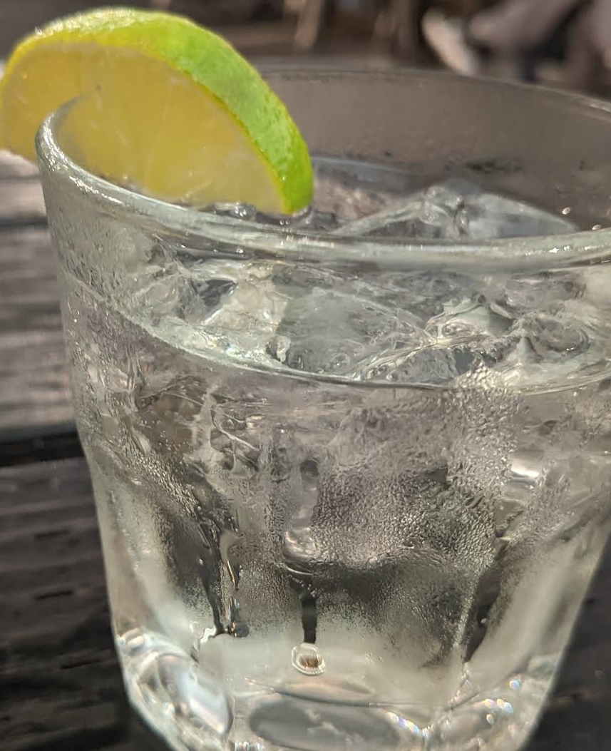 Suki's Bar & Grill - 6