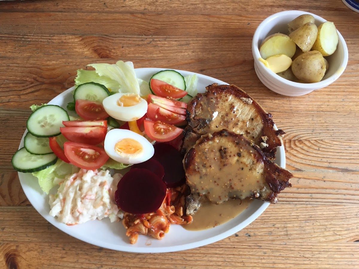 BUTTY BOX CAFE - 8