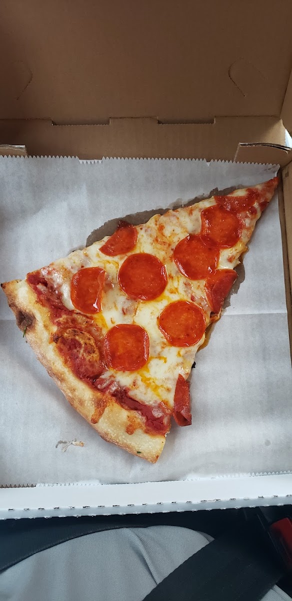 Rosie's New York Pizza - 9