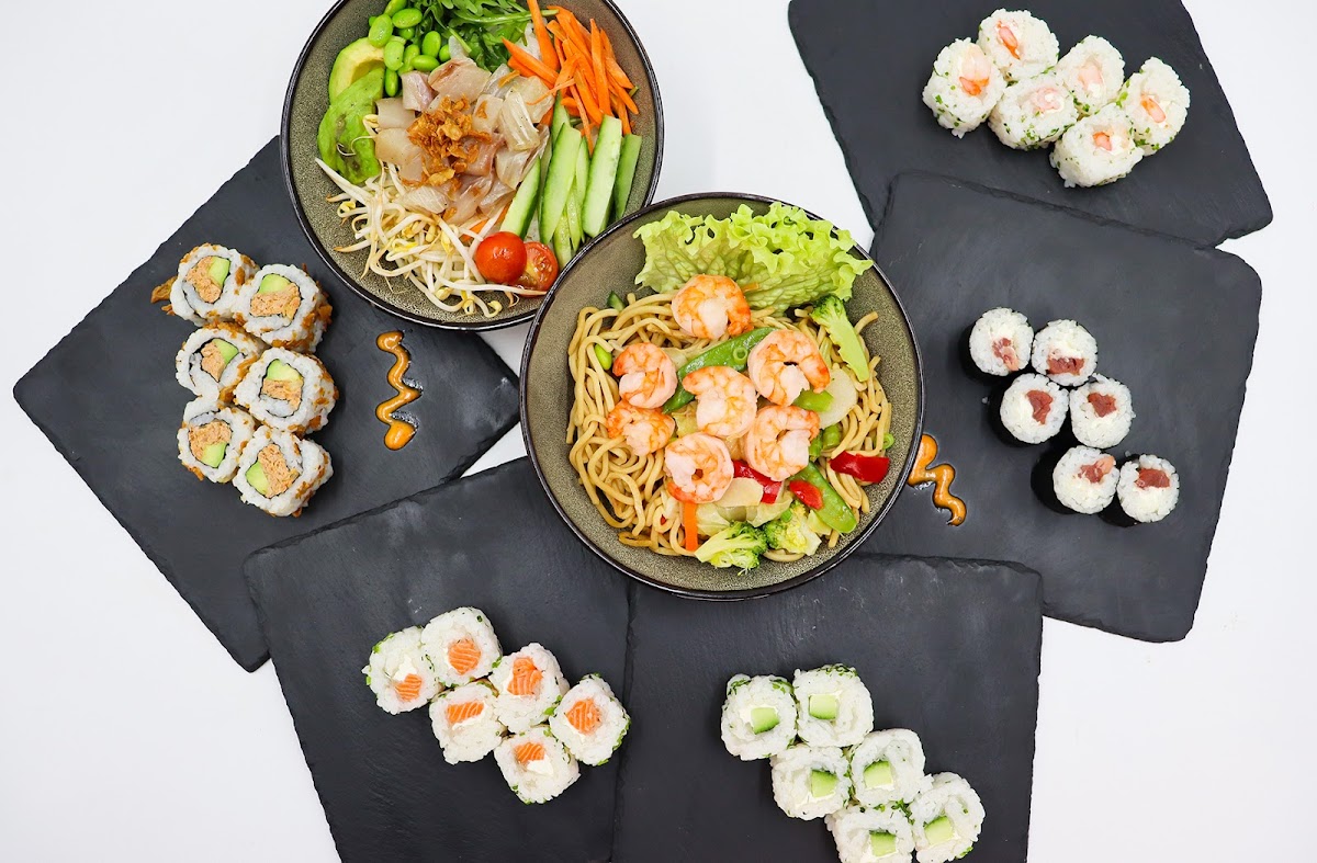 California Sushi & Thai - 3