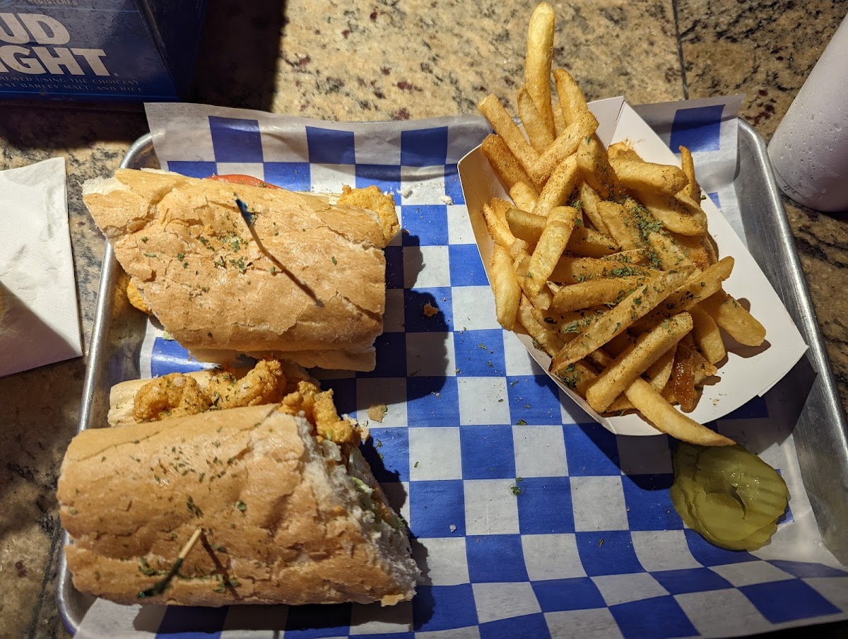 Dry Dock Café - 10