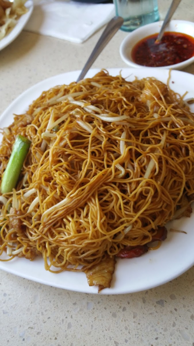 Red Maple Chinese Restaurant - 10