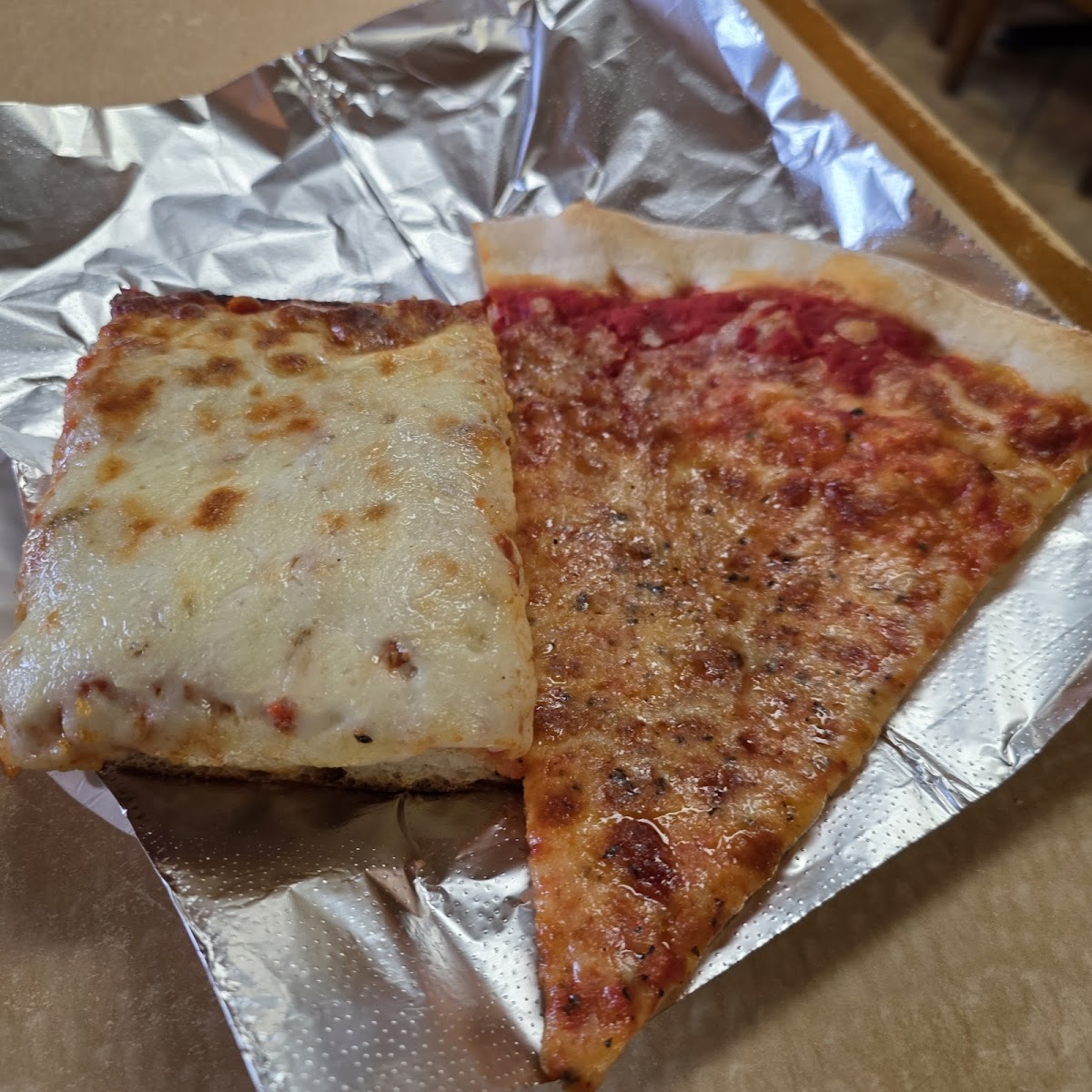 Louie & Ernie's Pizza - 4