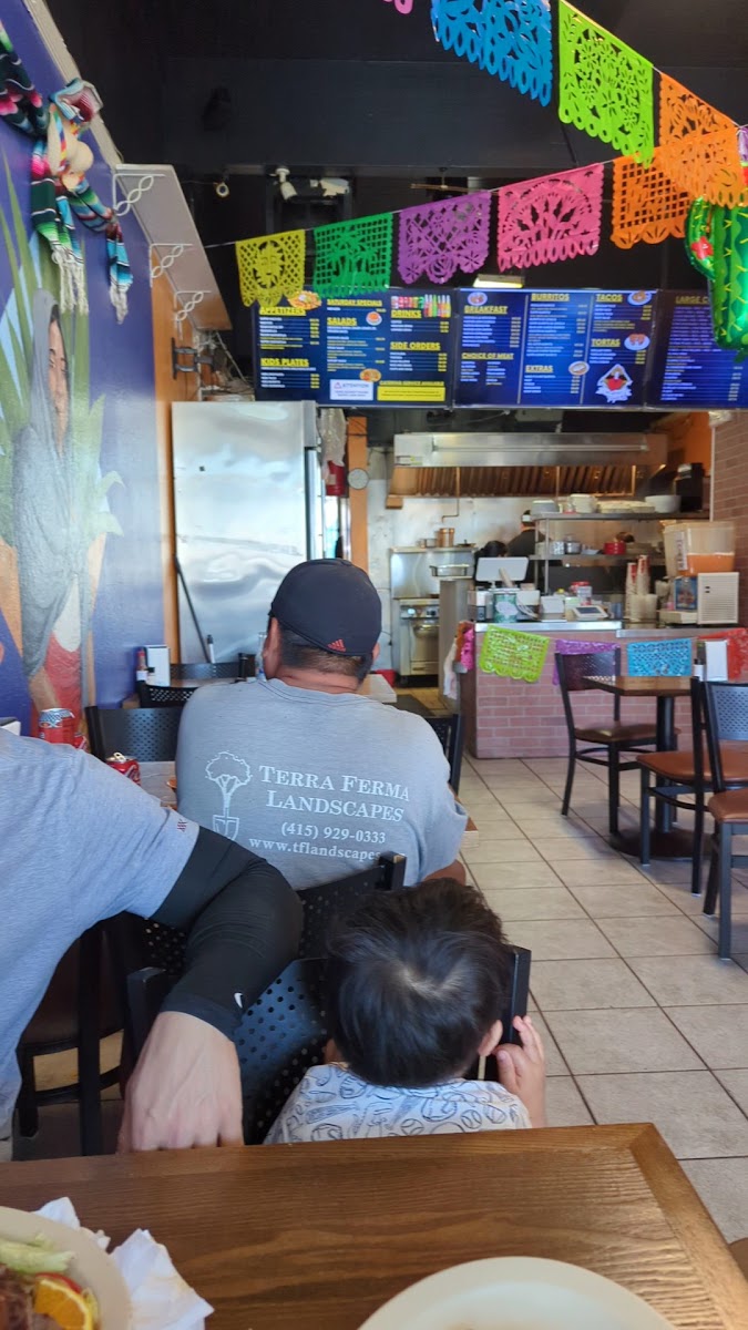 Taquería Los Moreno - 2