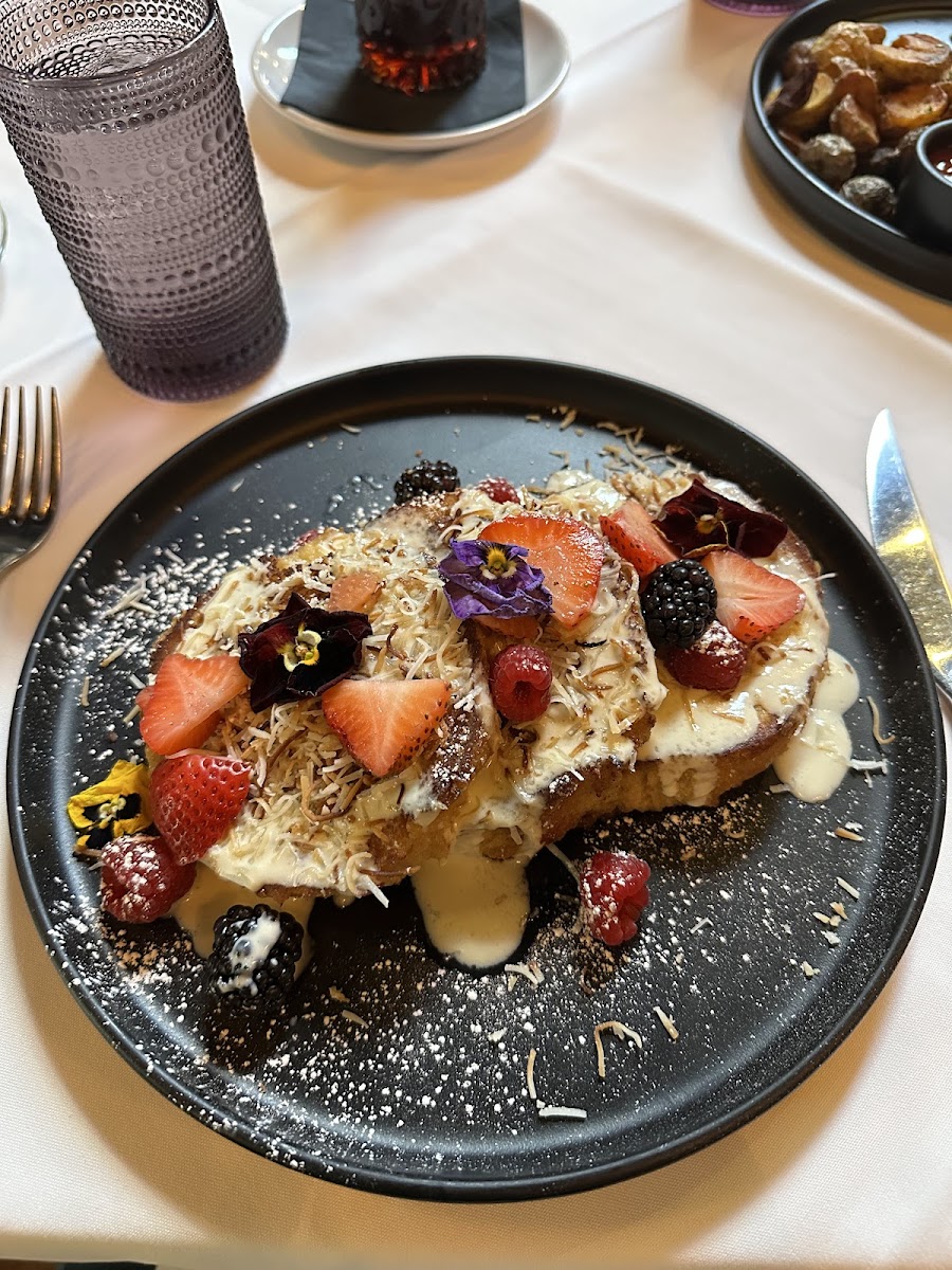 Benny and Mary's - 8