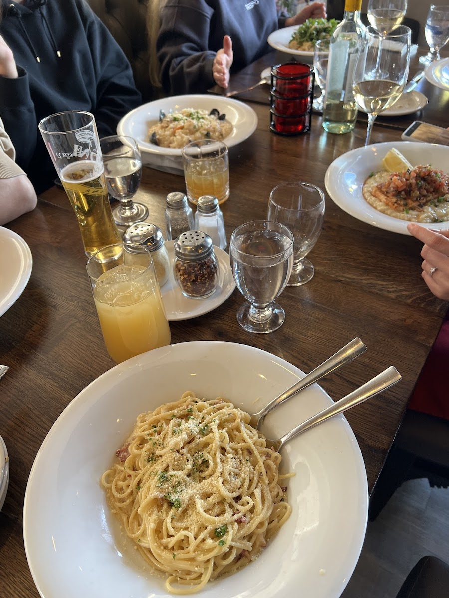 Toscana Italian Grill Mahogany - 8