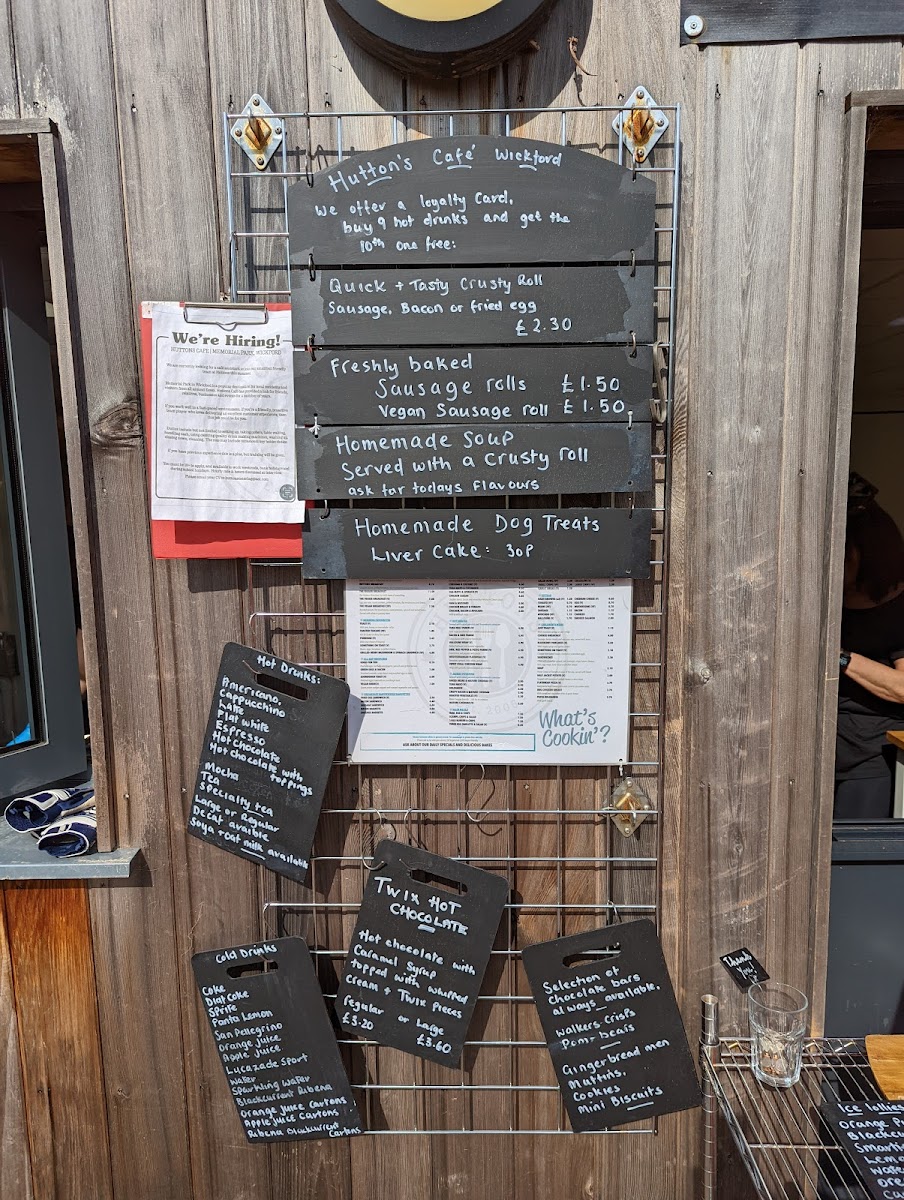 Huttons Cafe at Wickford Memorial Park - 7