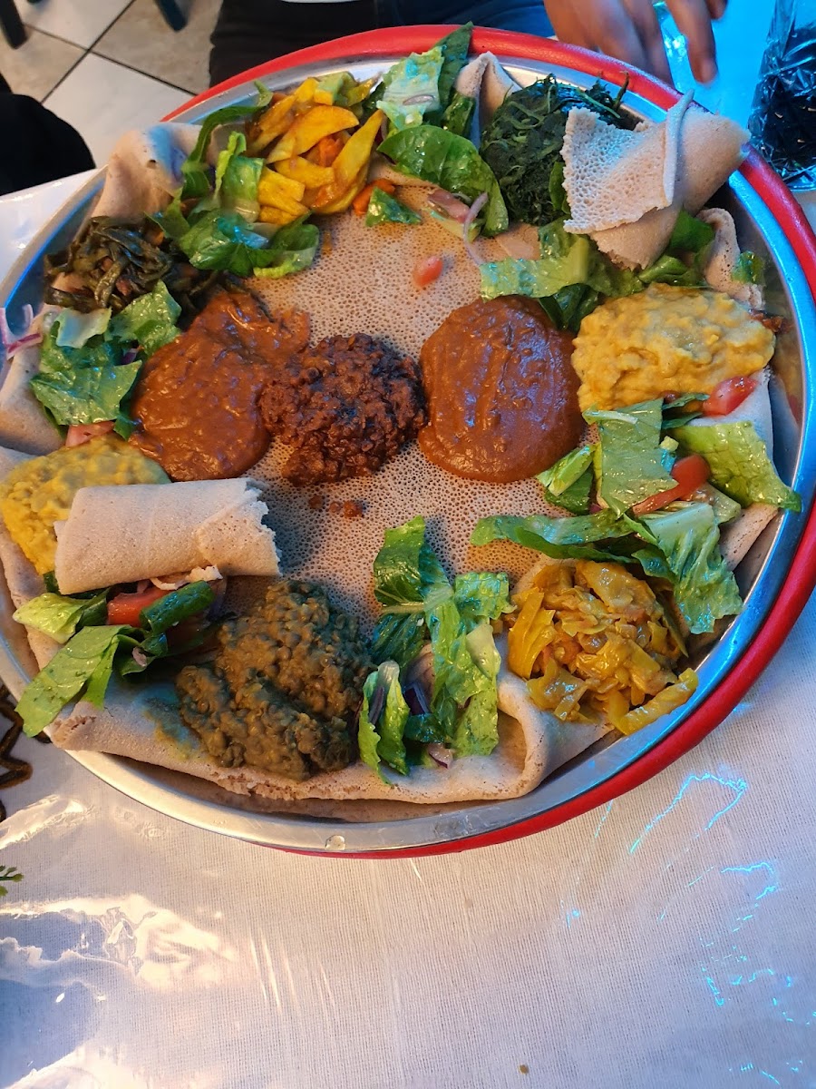 Milcana Ethiopian & Eritrean Cafe - 5
