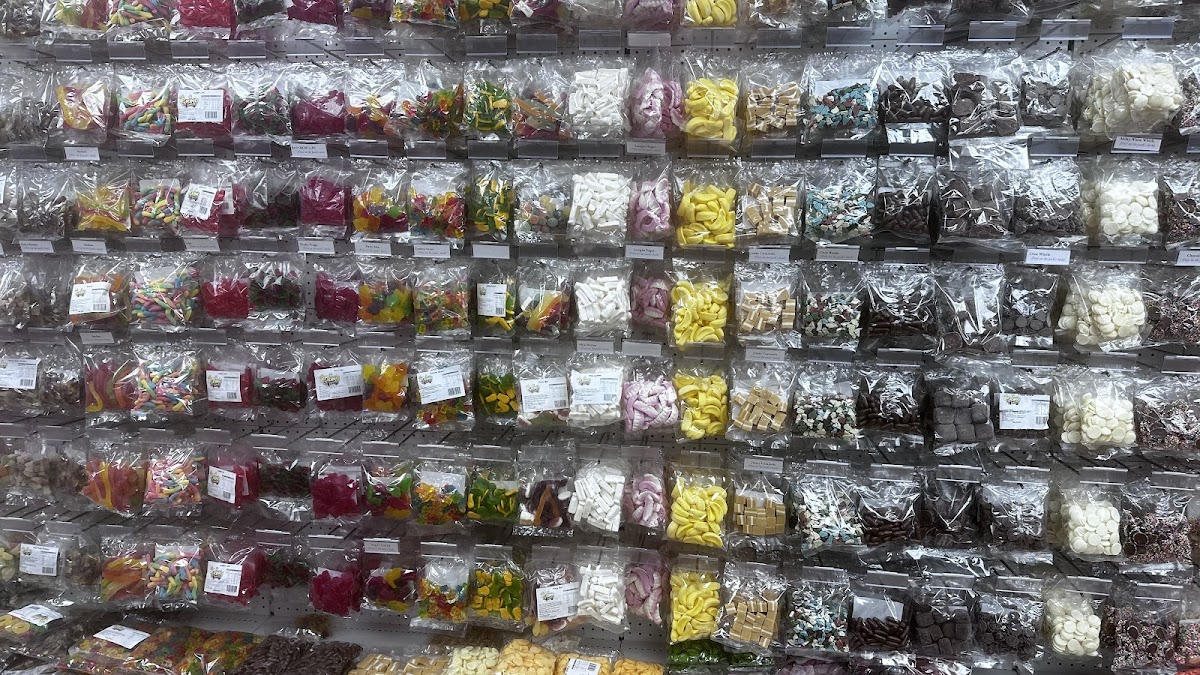 KING CANDY HOUSE PTY LTD - 3