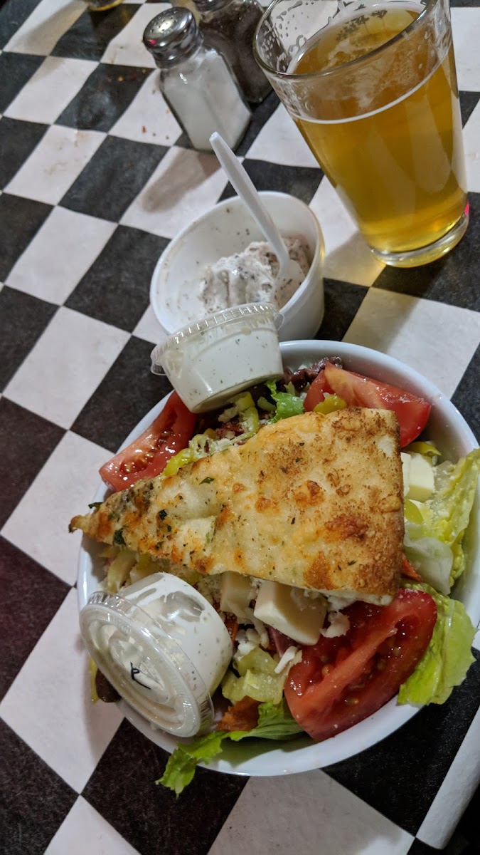 Wise Guys Pizzeria - 10