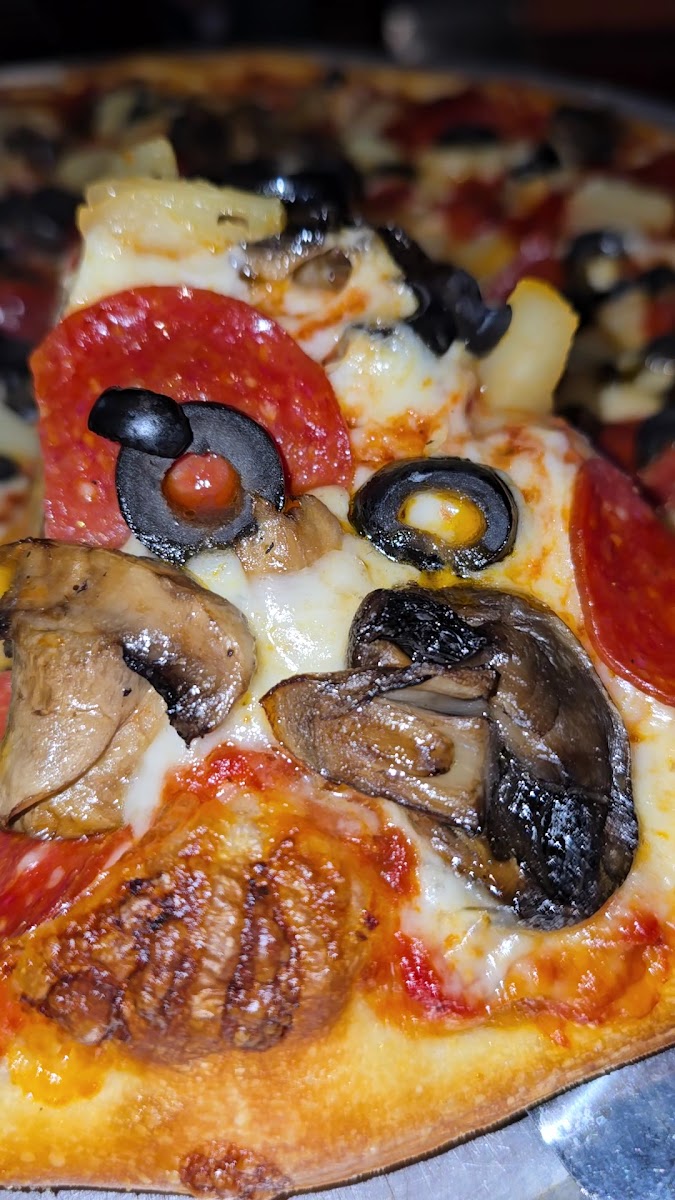 Wise Guys Pizzeria - 2