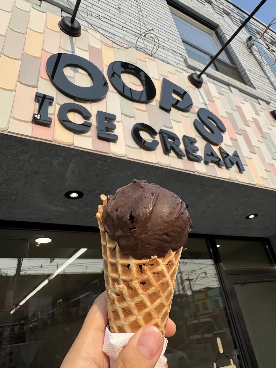 OOPS Ice Cream - 4