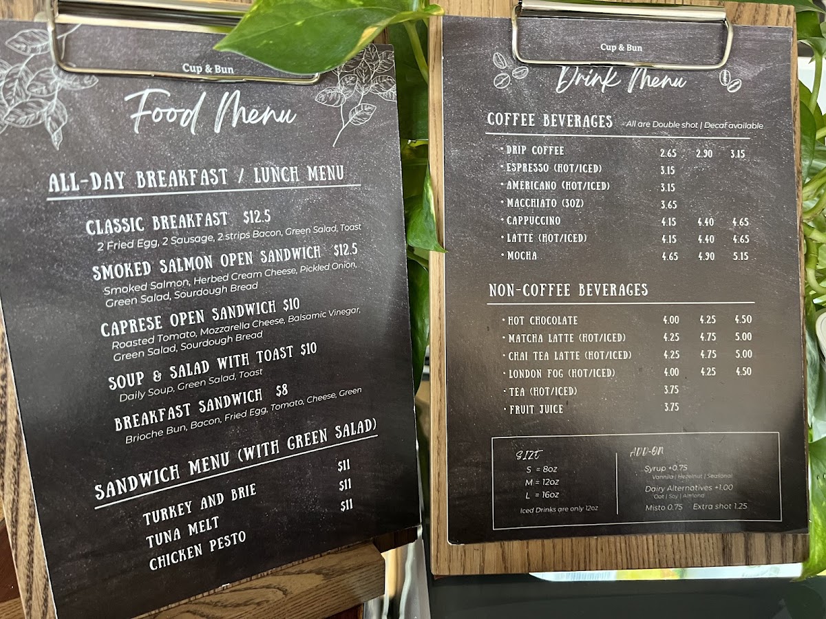 Cup And Bun Café - 3