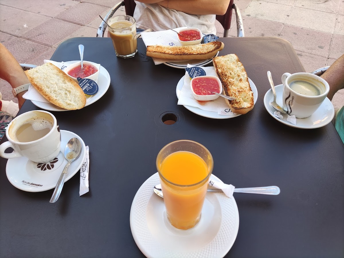 'Cafetería D-Kacoku' - 2