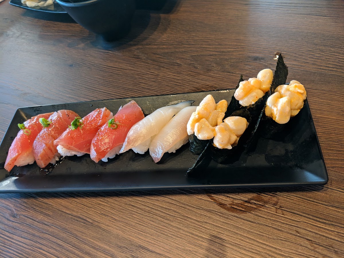 Little Sakana All You Can Eat Sushi - 7