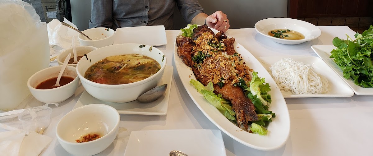 Biển Hẹn Seafood & Lẩu - 5