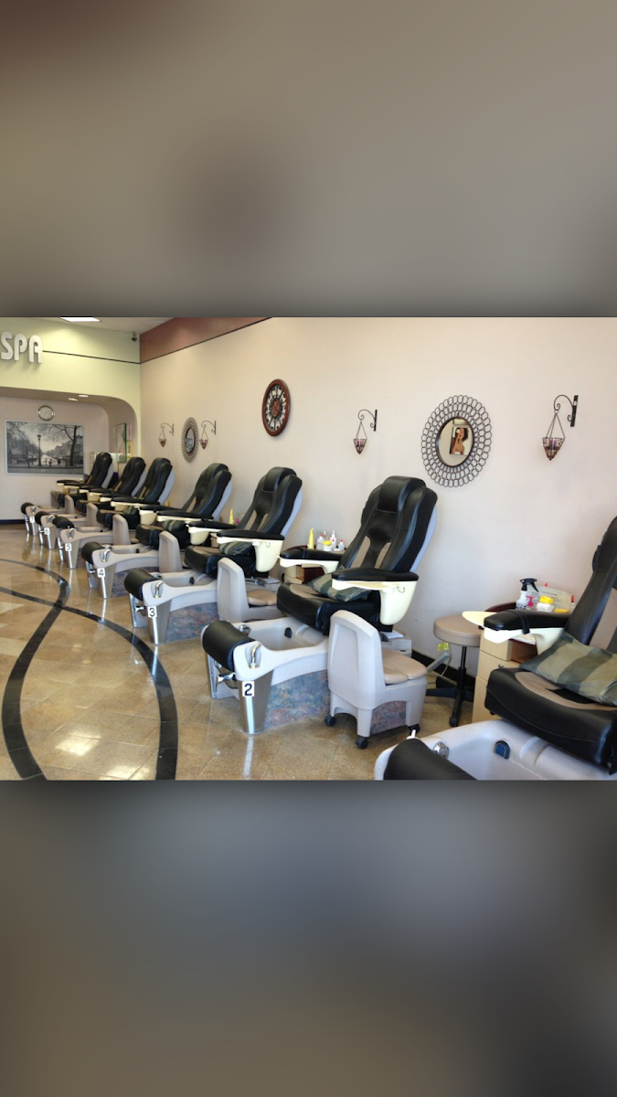 Biotone Nails and Spa - 6