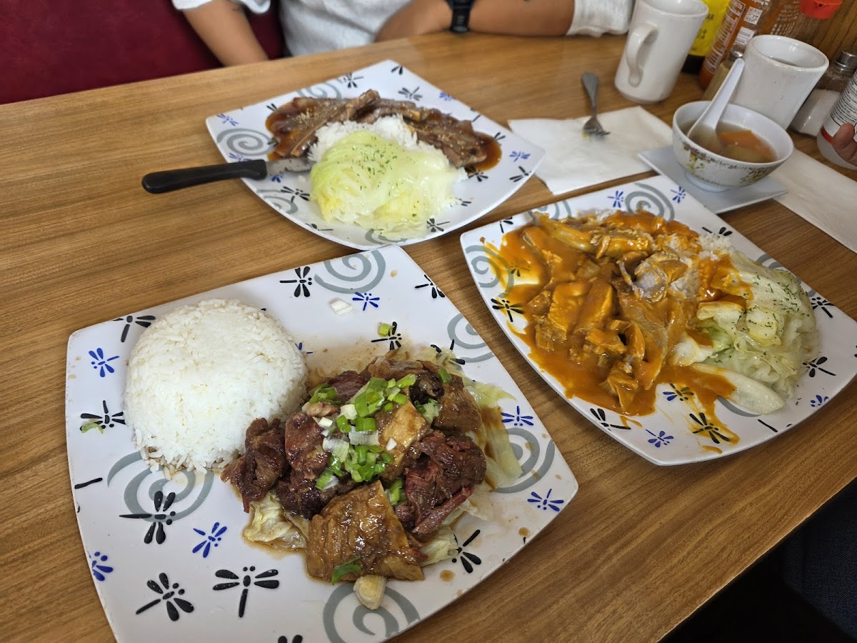 New Lun Ting Cafe - 4