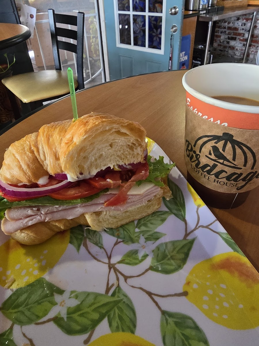 Birdcage Coffee House - 5