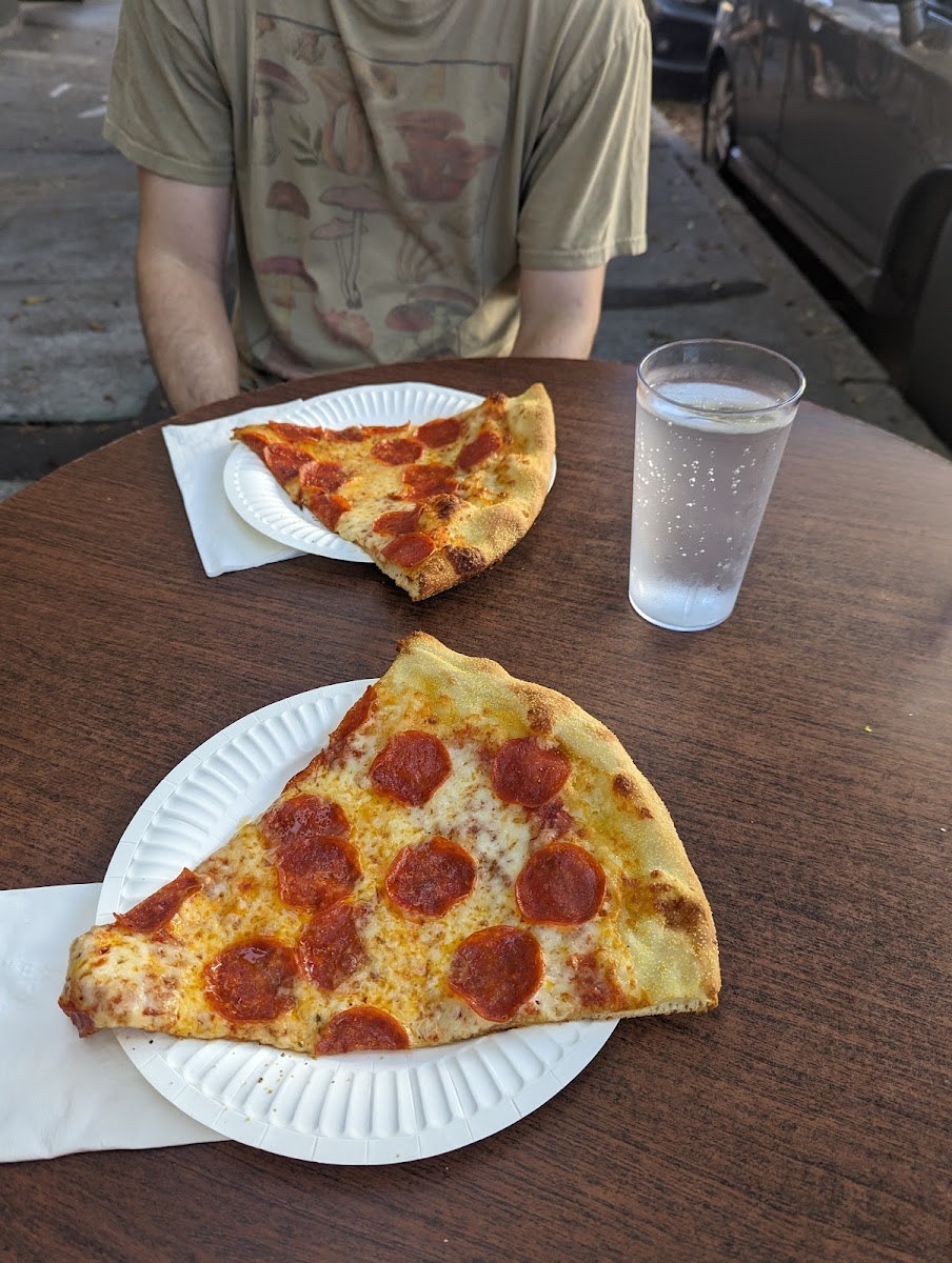 Za Pizza - 5
