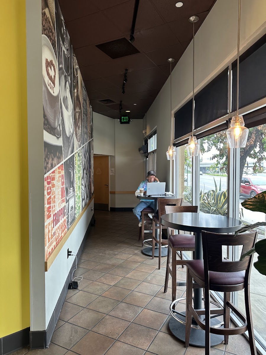 Taliza Coffee & Brunch - 4