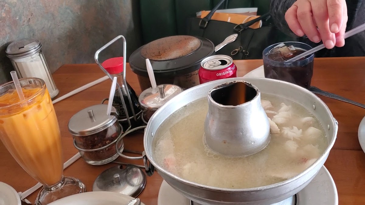 Mink Quan Thai Restaurant - 2