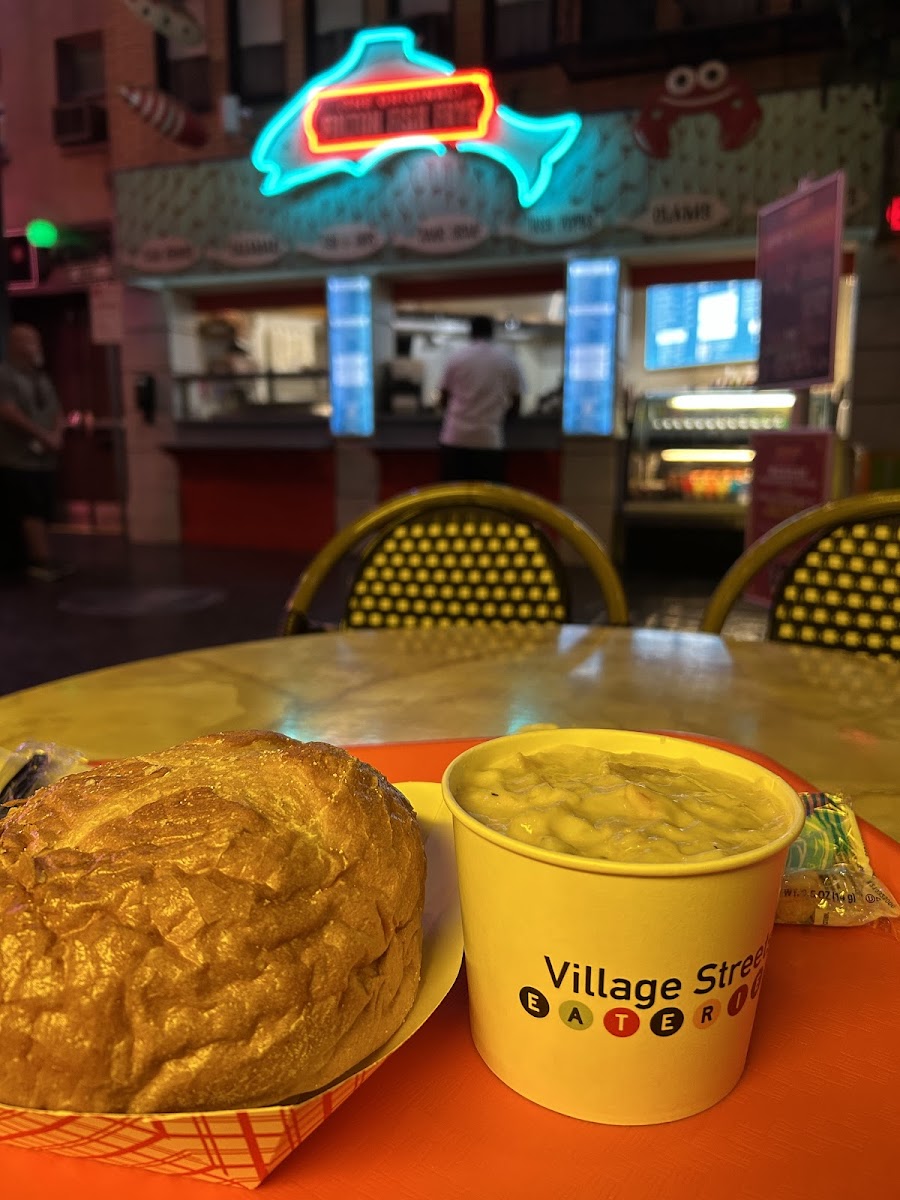 Fulton's Fish Fry - 3