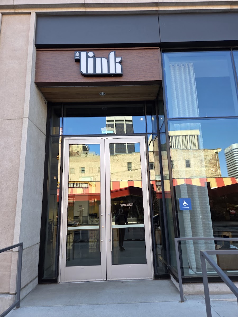 Vibe Coffee and Wine - 3