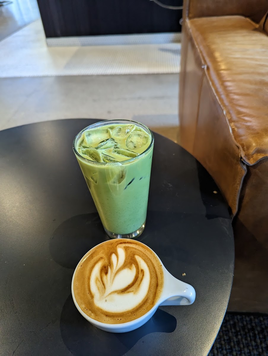 Vibe Coffee and Wine - 8