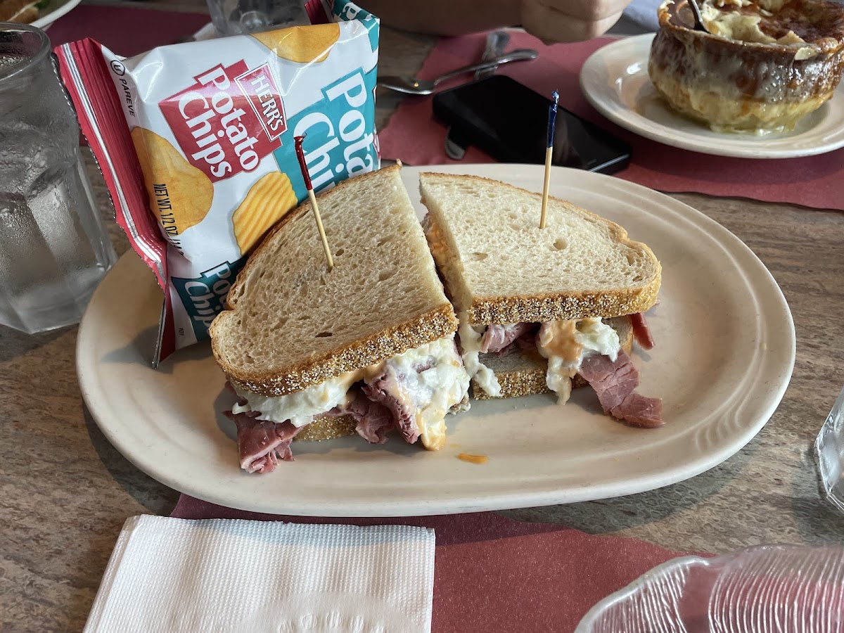 Little Pete's - 6