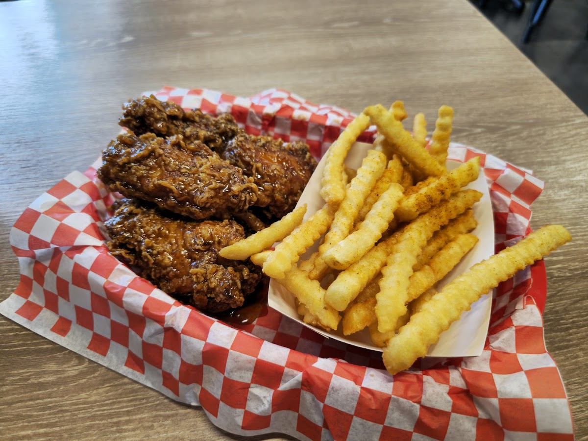 HOLDAAK Fried Chicken - 4