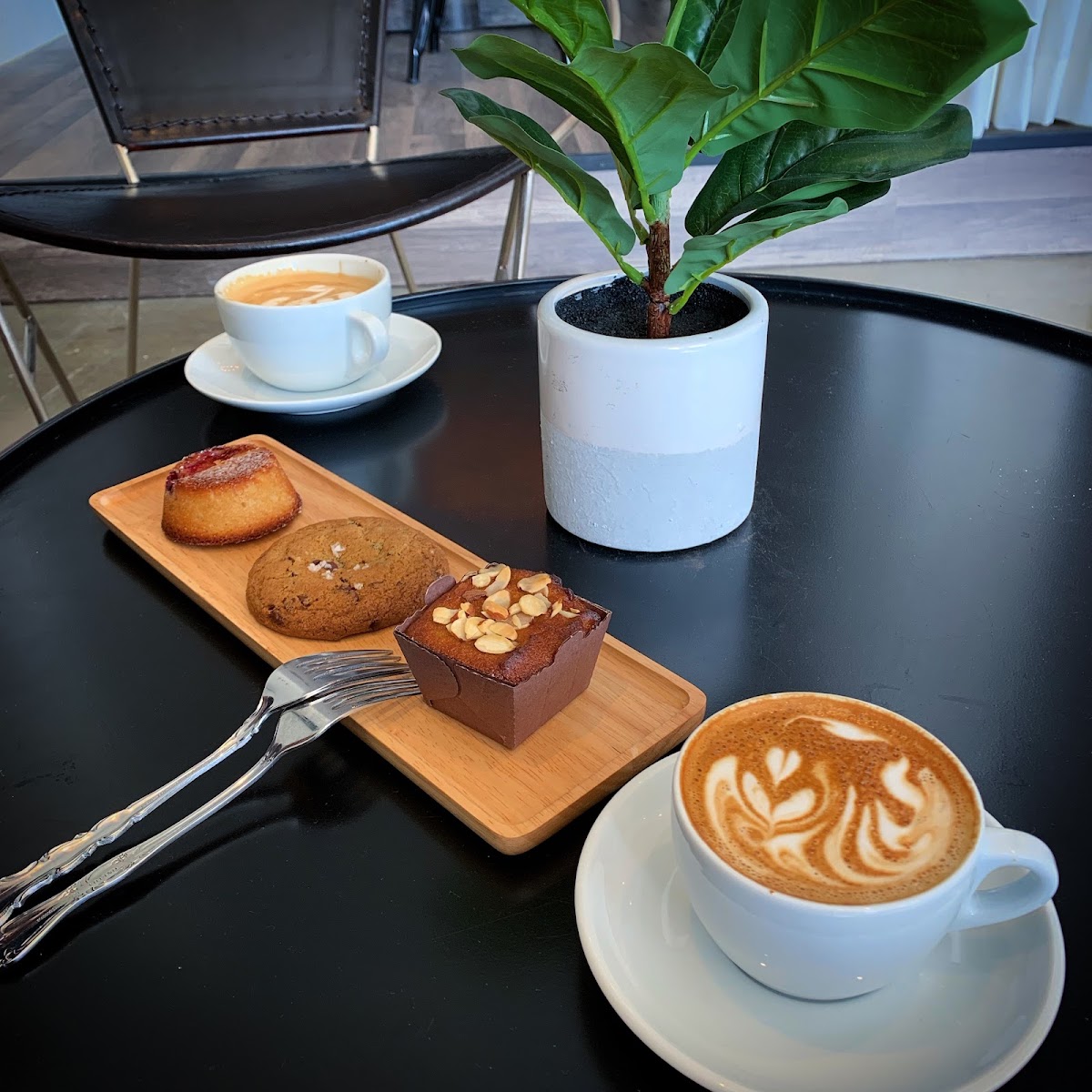 Living Room Coffee Craft - 4